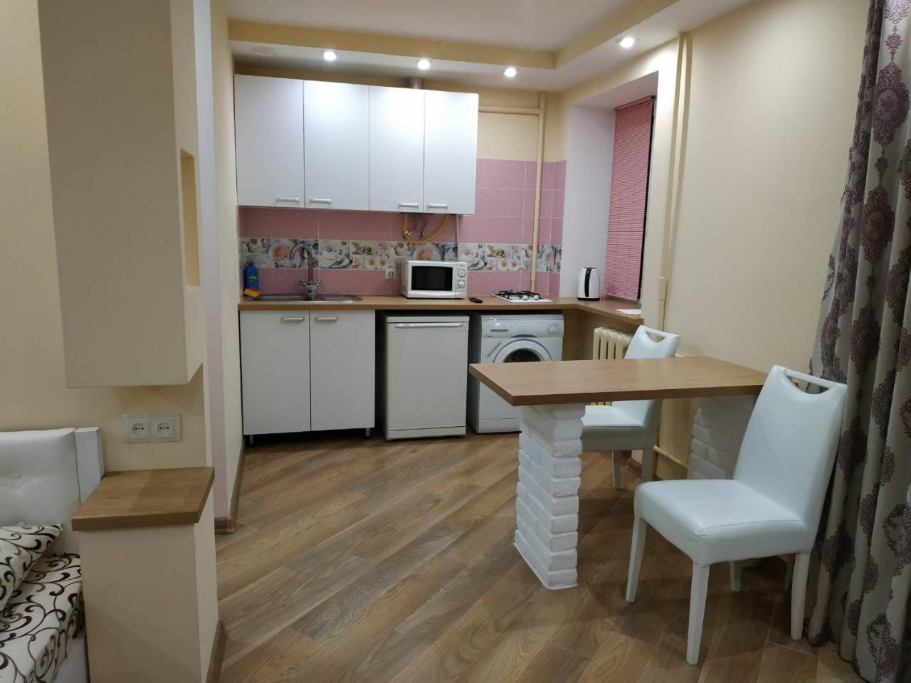Apartments In The Center Maidan Rivne Dış mekan fotoğraf