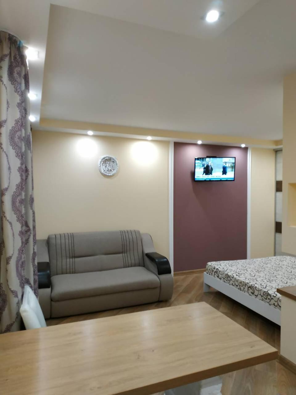 Apartments In The Center Maidan Rivne Dış mekan fotoğraf